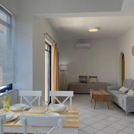 Apartment Canali 2 Apts